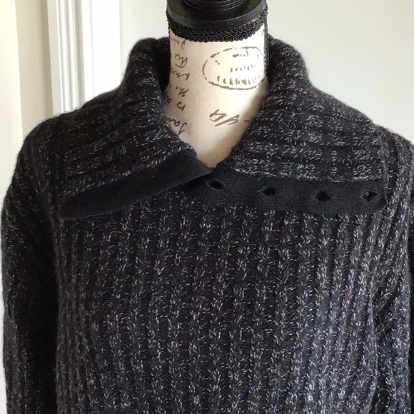 H&M black lambs wool blend button collar turtleneck long sleeve knit sweater M - Picture 3 of 13